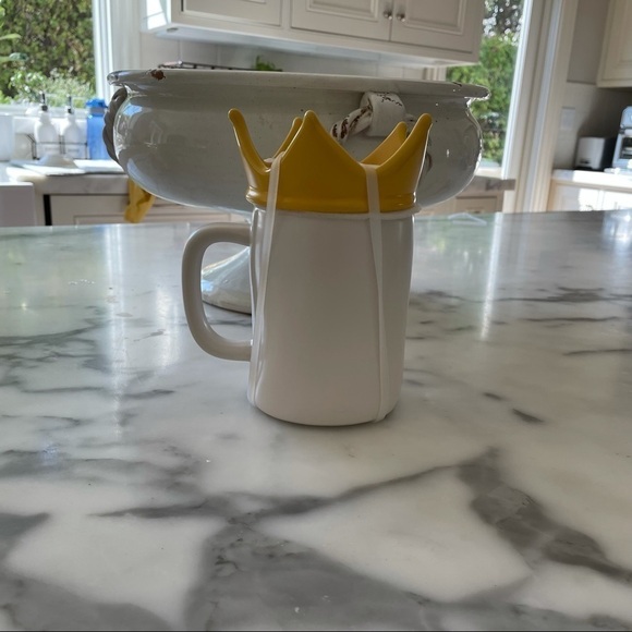 Rae Dunn Mug & Cover - Picture 3 of 4